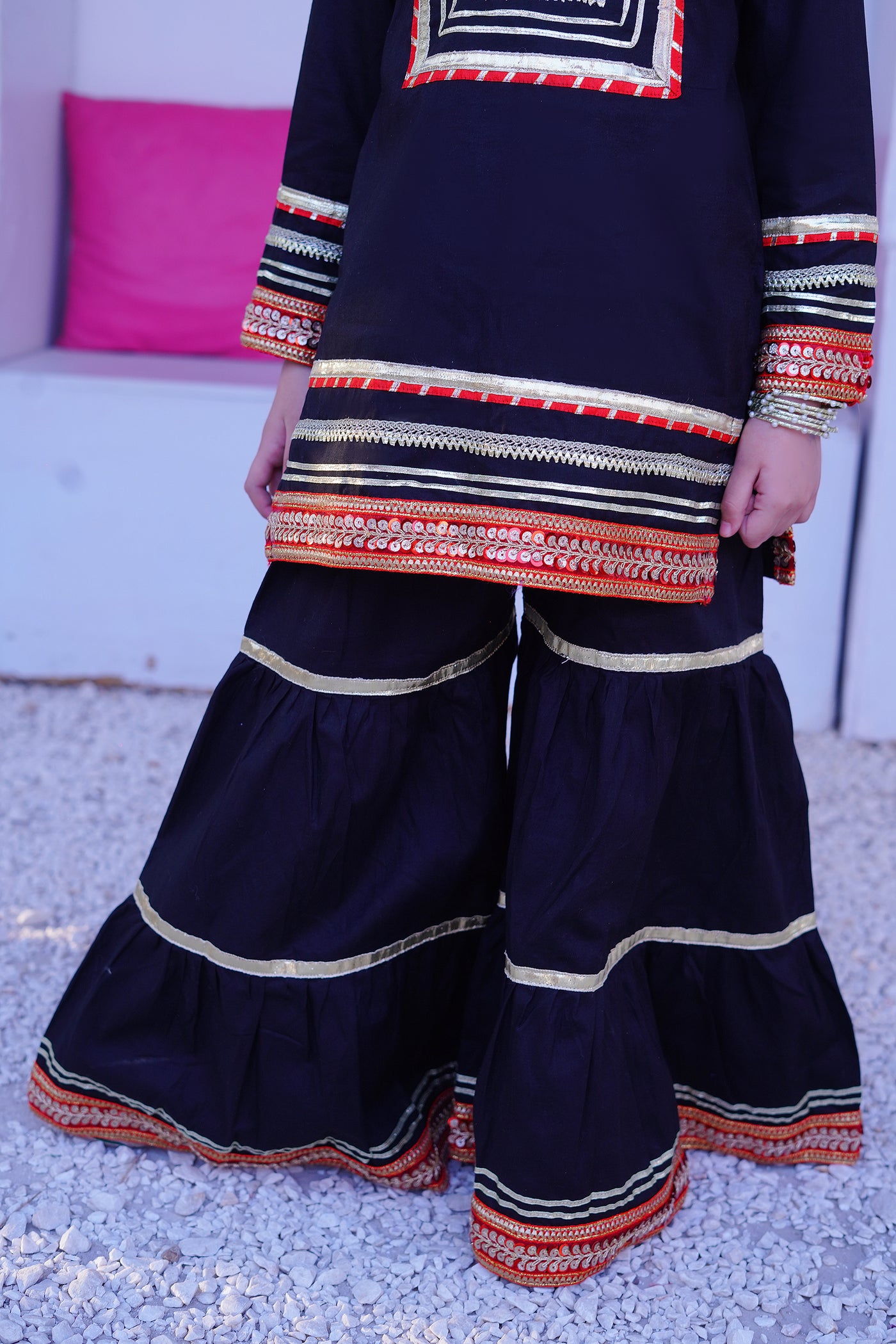 3 piece Beautiful BLACK JET Cotton Gharara Suit with Red net Dupatta & Laces.(Stitch)