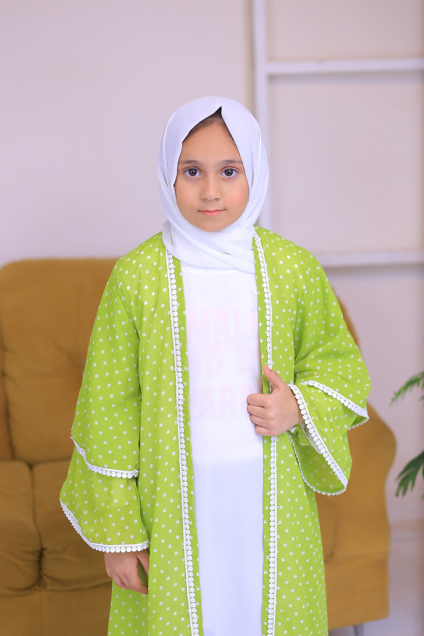 Green & White Chiffon Polkadot Kimono Abaya.(Stitch)