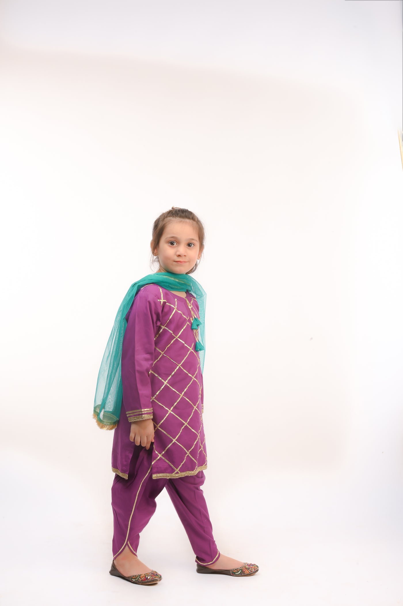 3 piece Purple Cotton Tulip Suit with Sea Green net Dupatta & Laces.(Stitch)