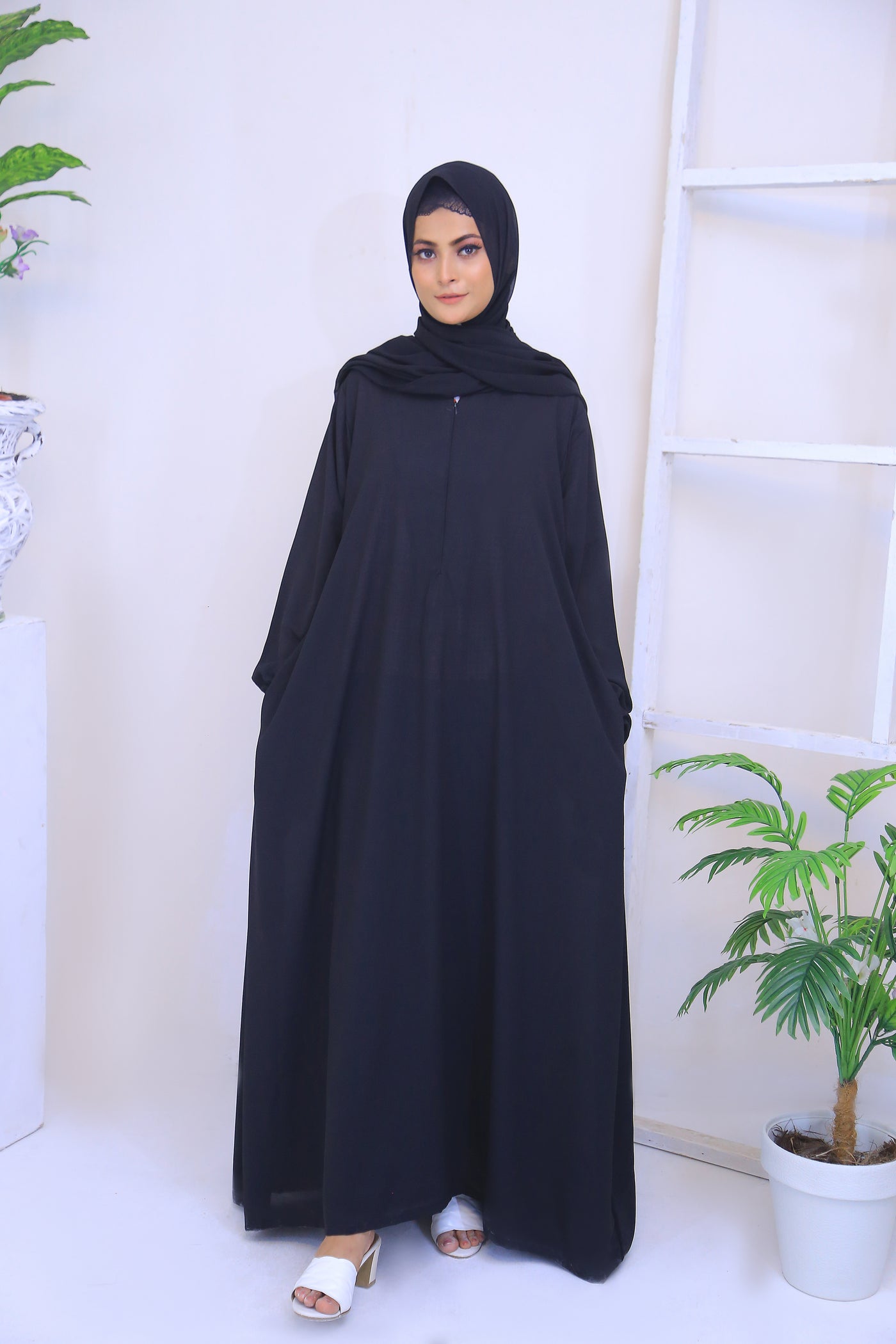 Black Nida Fabric Abaya.(Stitch)