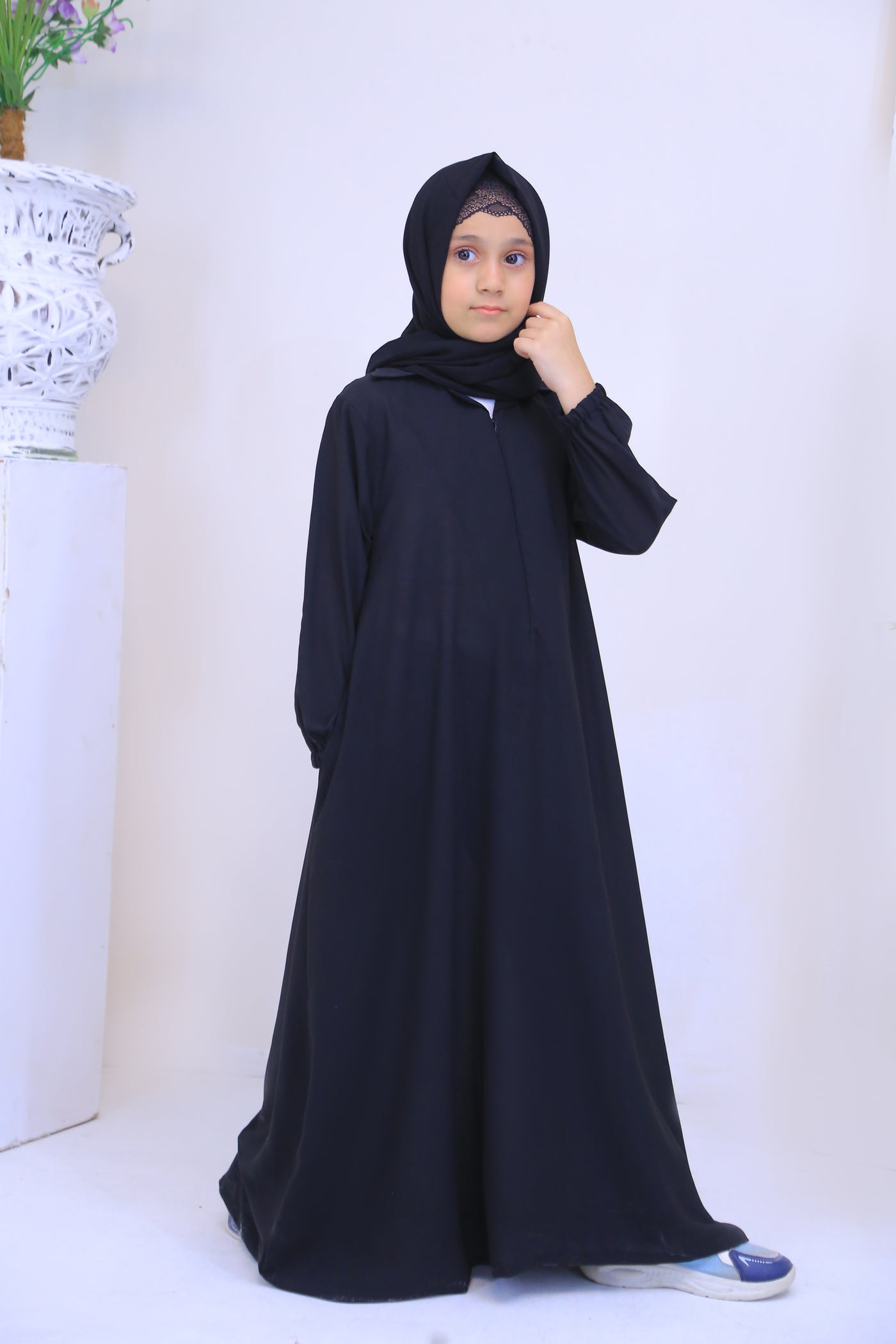 Black Nida Fabric Abaya.(Stitch)