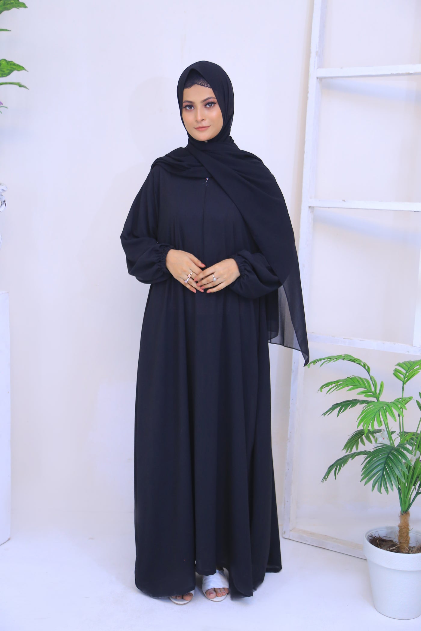 Black Nida Fabric Abaya.(Stitch)